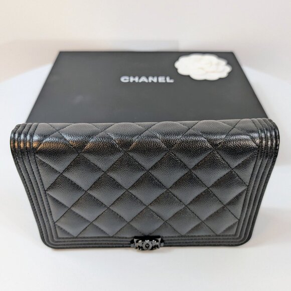 Chanel So Black Quilted Caviar Boy Wallet on Chain (WOC) - Picture 1 of 16